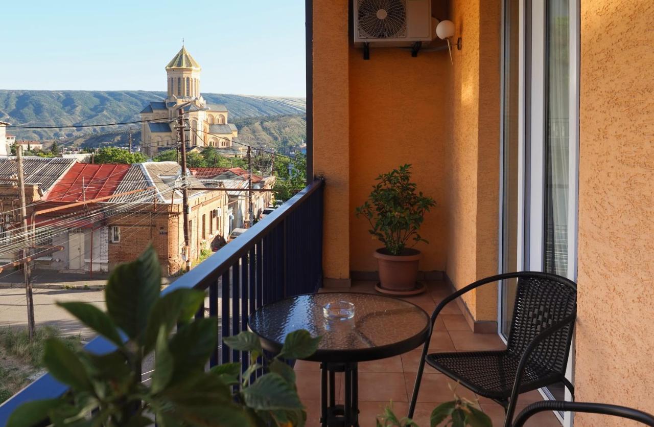 Hotel Banihills Tbiliszi Kültér fotó