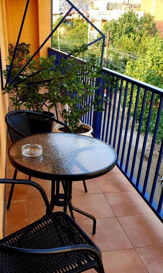 Hotel Banihills Tbiliszi Kültér fotó